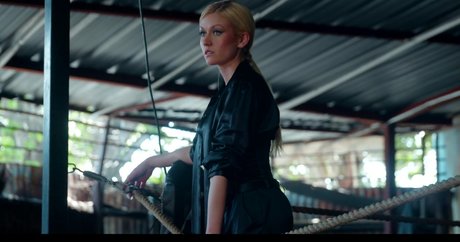 DMV オンリーファン 美しい裸 画像