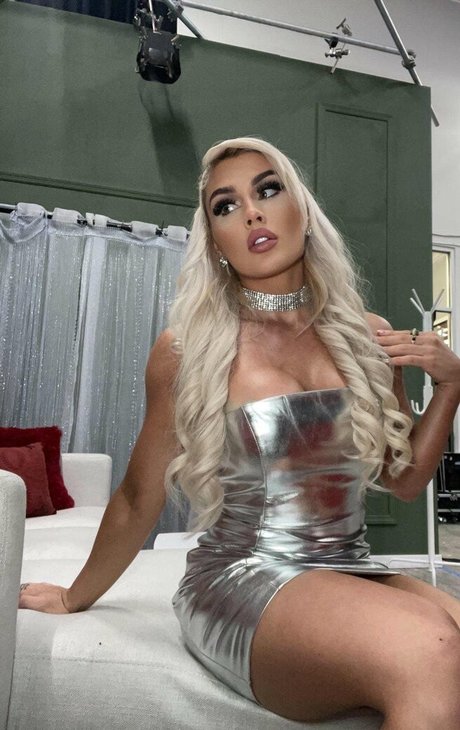 アマチュアぽっちゃりOnlyFans ホット裸 写真