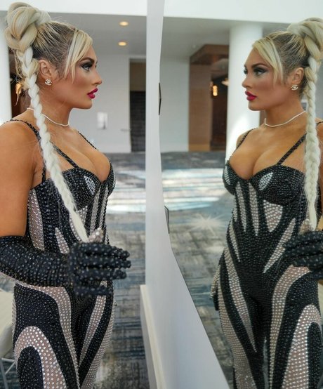 Tiffany Stratton スター xxx 画像