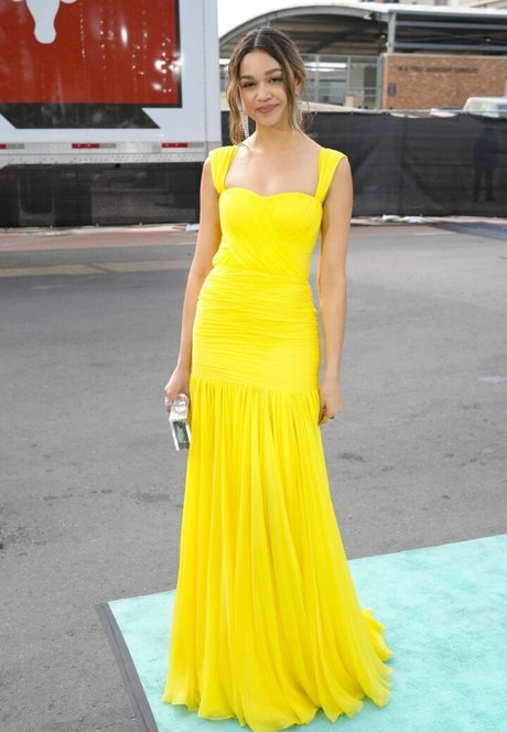 Madison Bailey セックスモデル 写真