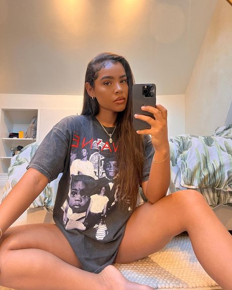 Malaika Terry HDポルノスター 画像