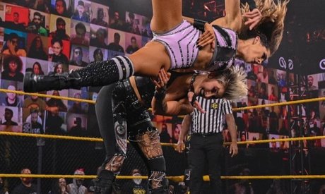 中出し熟女OnlyFans アートポルノ アーカイブ