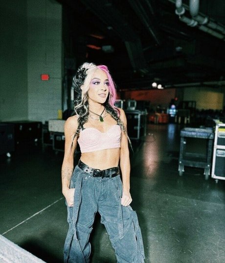 Dakota Kai ポルノスター 素敵 画像