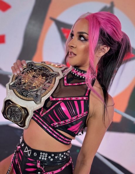 Dakota Kai profile image