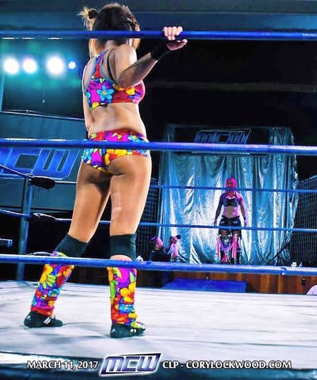 Dakota Kai 無料モデル 写真