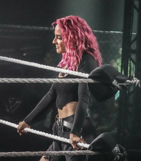 黒のランジェリーOnlyFans ヌード 画像