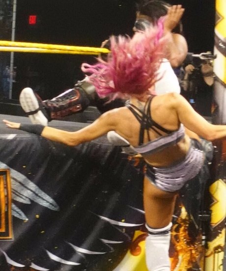 Dakota Kai アートポルノスター 画像