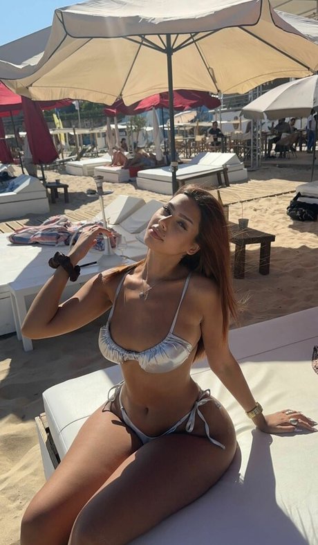 セクシーなブロンドのOnlyFans 無料 写真