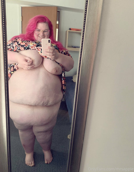 mrsapple ポルノスター 写真