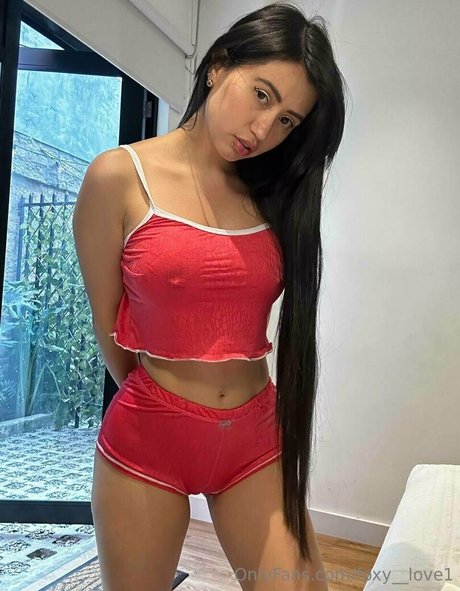 美しいアジアのOnlyFans ホット裸 写真