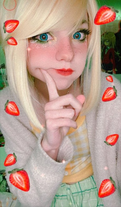 セクシーなブロンドのOnlyFans アダルト 画像