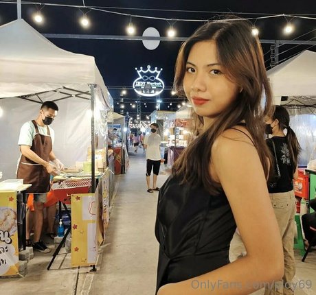 ニューハーフ POV OnlyFans パーフェクト 写真