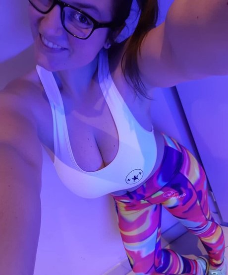 silvi silvilein ポルノモデル 画像