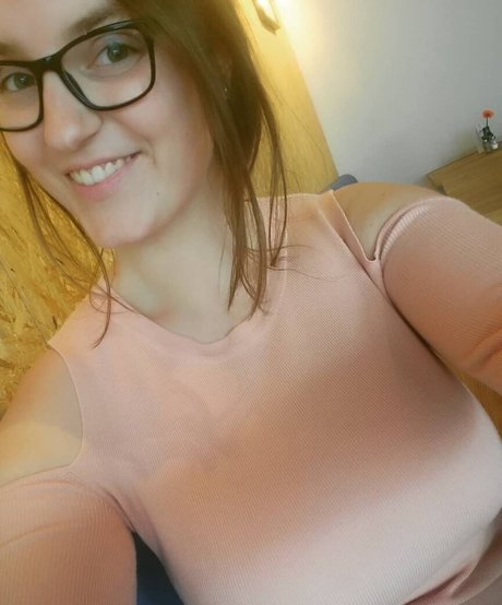 silvi silvilein 裸のモデル 写真