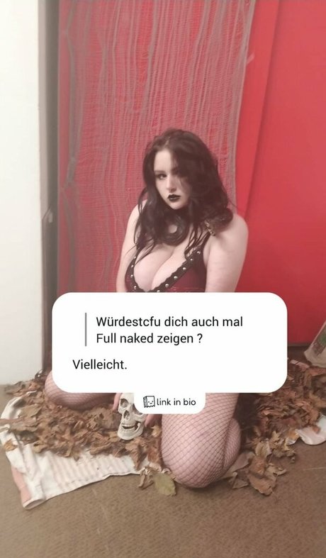 thethreeheadedsnake ヌードのポルノスター 画像