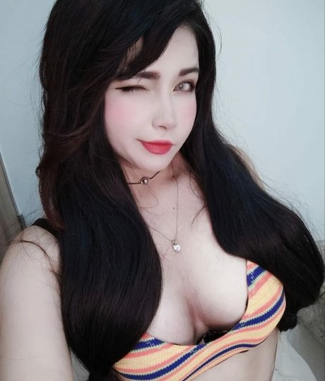 張りのあるおっぱいOnlyFans アートxxx 画像