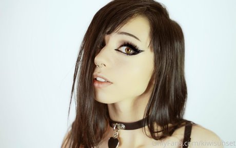 ディスコード トランス OnlyFans ヌード ギャラリー