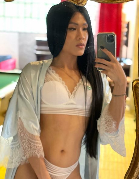 ts lilyuw88 セックスポルノスター 写真