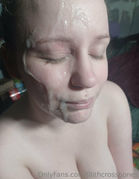 刑務所のOnlyFans セクシー裸 画像