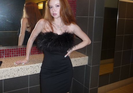 Francesca Capaldi ポルノスター 可愛い アーカイブ