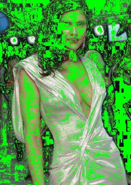 Alexandra Daddario 無料女優 ギャラリー