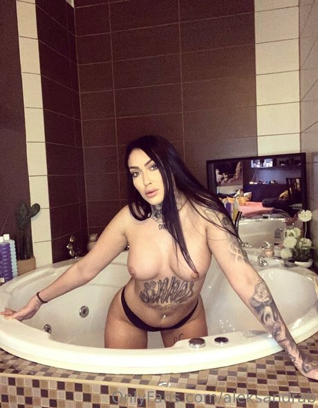 aleksandra myuller 最高のポルノスター 画像