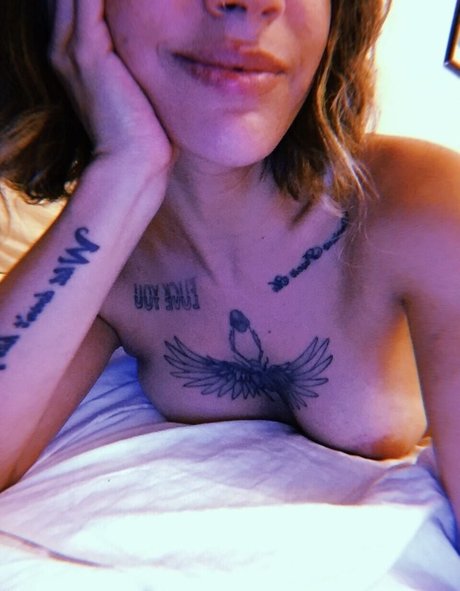 gabreca ヌード女優 ギャラリー