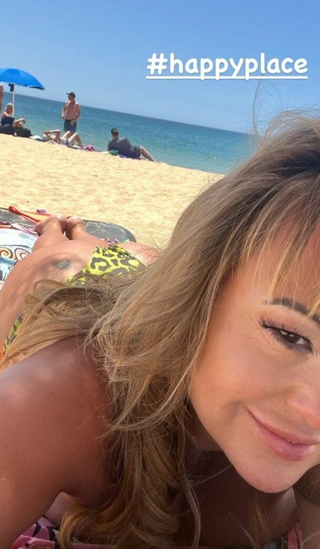 黒檀のシャワー OnlyFans アダルト 画像