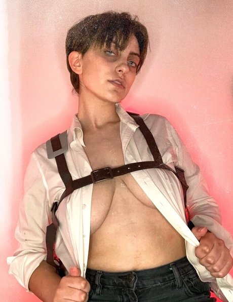 Art by livvv エロティックなスター ギャラリー