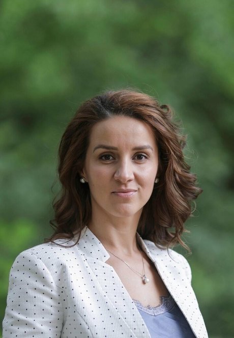 Alexandra Copos De Prada ポルノスター パーフェクト ギャラリー