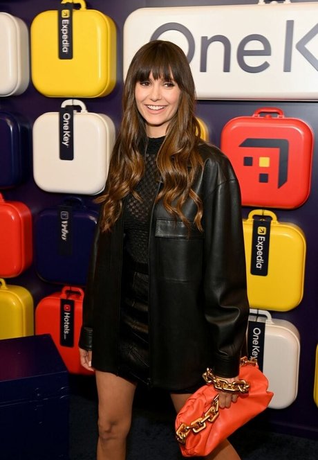 Nina Dobrev 素敵なスター ギャラリー