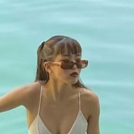 Hina Yoshihara トップモデル アーカイブ