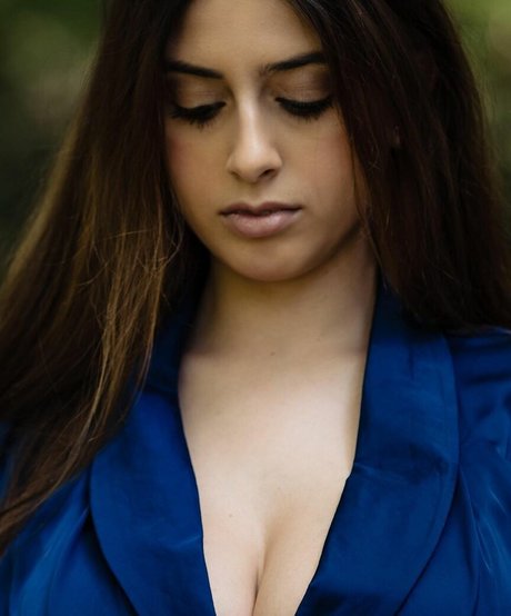 Giusy Piazza xxxスター ギャラリー