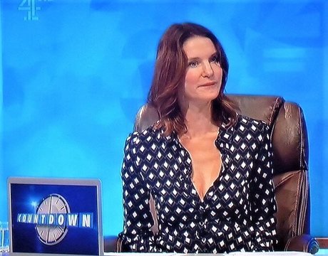 Susie Dent 美しいスター 画像