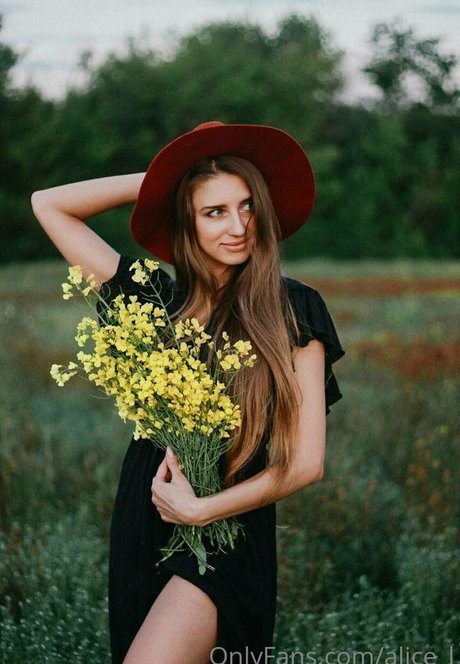 裸のプリンセスOnlyFans 無料 画像