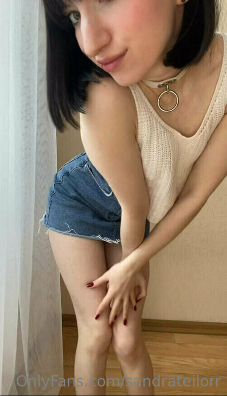 アジアンジム OnlyFans セクシーヌード 画像