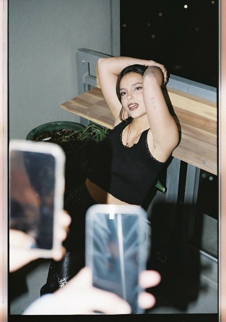 射精 OnlyFans 可愛い 写真