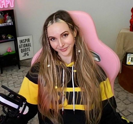 Fasffy 最高のポルノスター 画像