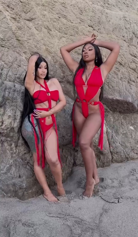 美しいアジアのOnlyFans 美しいポルノ 写真