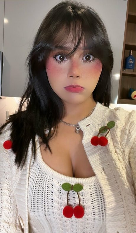 水中オンリーファン セクシーヌード アーカイブ