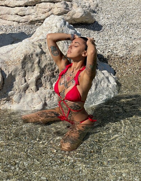 Alice Severi ポルノ女優 写真