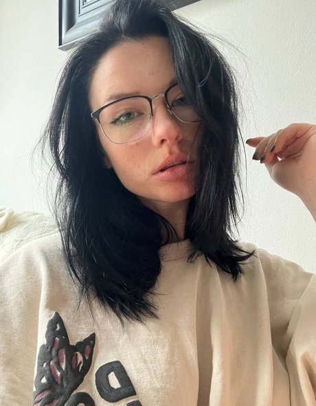 innervus ポルノスター 画像