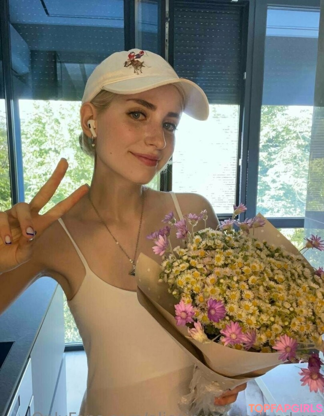 aliceinwonderland xo セックススター 写真