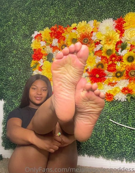 melaninsolesgoddess ポルノスター 写真