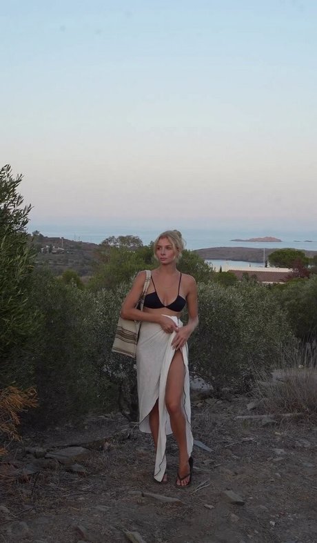 姉妹のOnlyFans 無料ポルノ ギャラリー