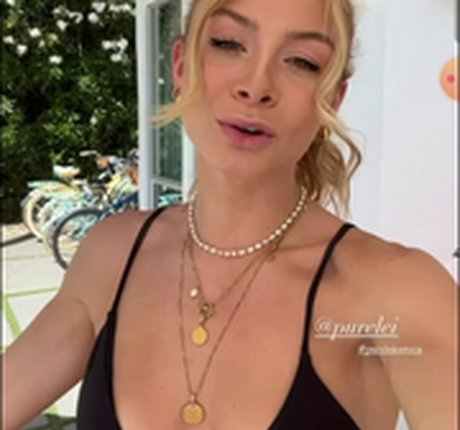 黒檀の小人OnlyFans HD 画像