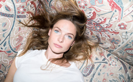 Rebecca Ferguson ヌード女優 ギャラリー