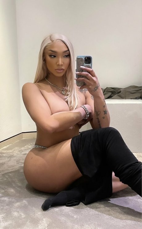 Tokyo Stylez エロティックモデル 写真