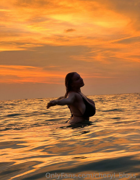 cheryl bloss_ ポルノモデル 写真