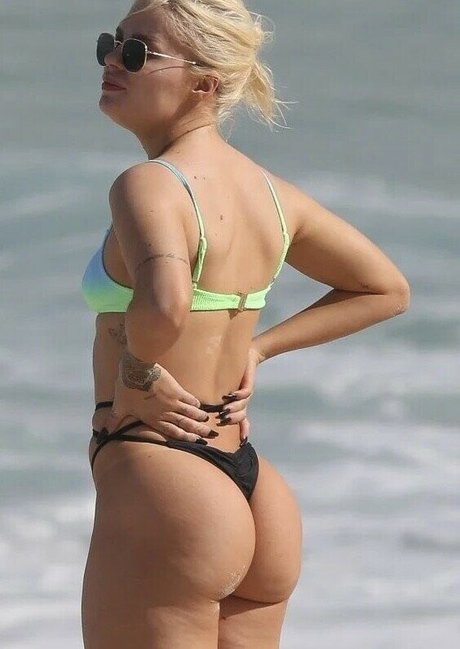 Luisa Sonza ヌードのポルノスター 写真